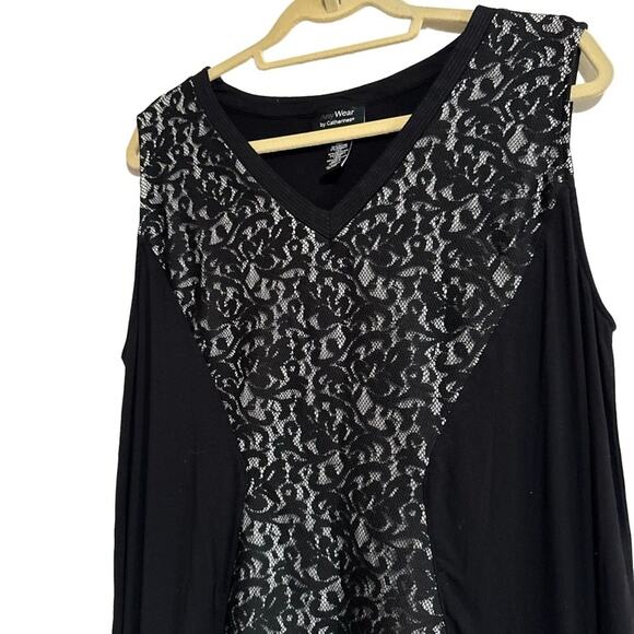 AnyWear by Catherines Womens Plus Size 0X Black Lace V-Neck Sleeveless Top - Picture 3 of 4